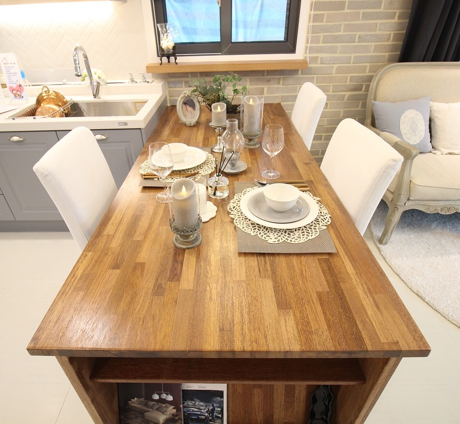 custom-wood-dining-table